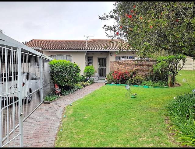 3 BEDROOM TOWNHOUSE FOR SALE IN MALANSHOF